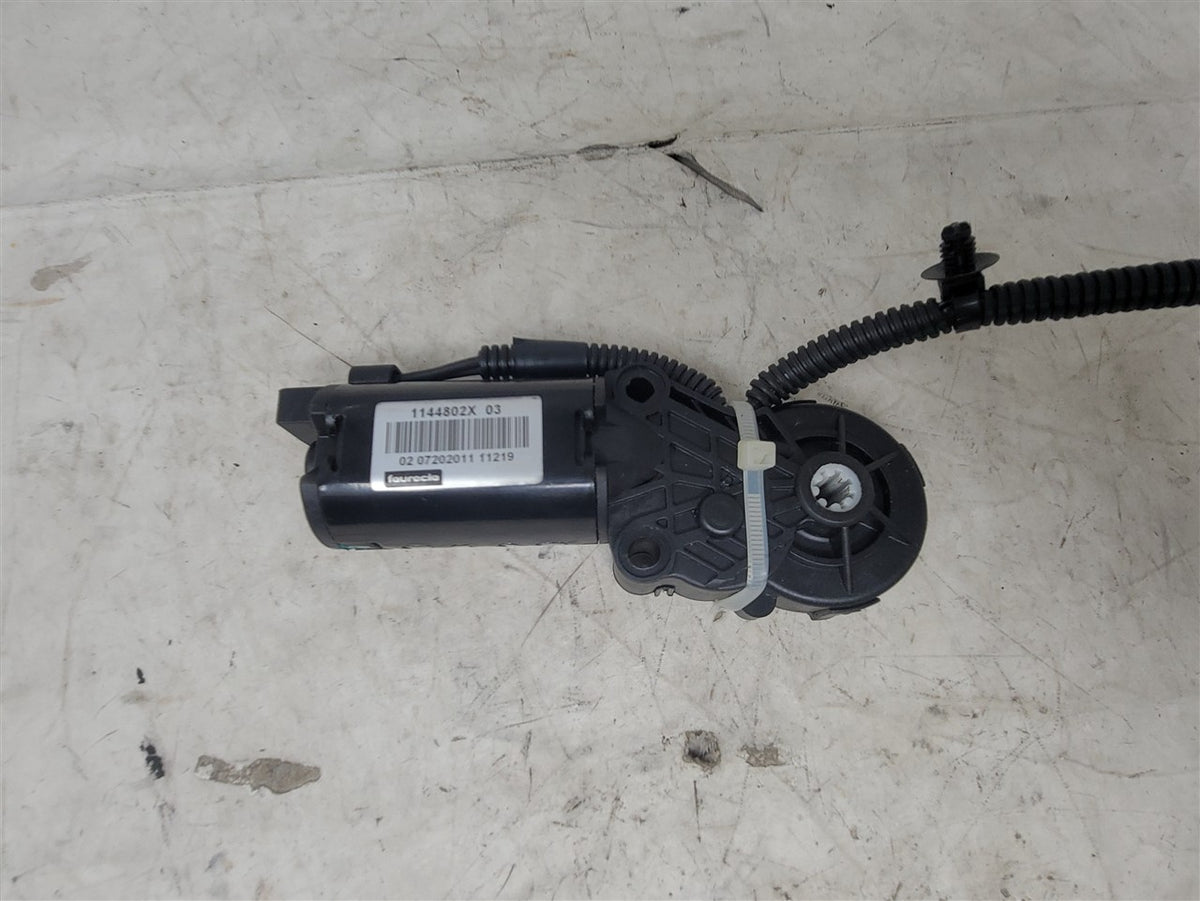 Used OEM 2010-2015 CAMARO FRONT SEAT POWER RECLINE MOTOR ACTUATOR, actual item photo 6