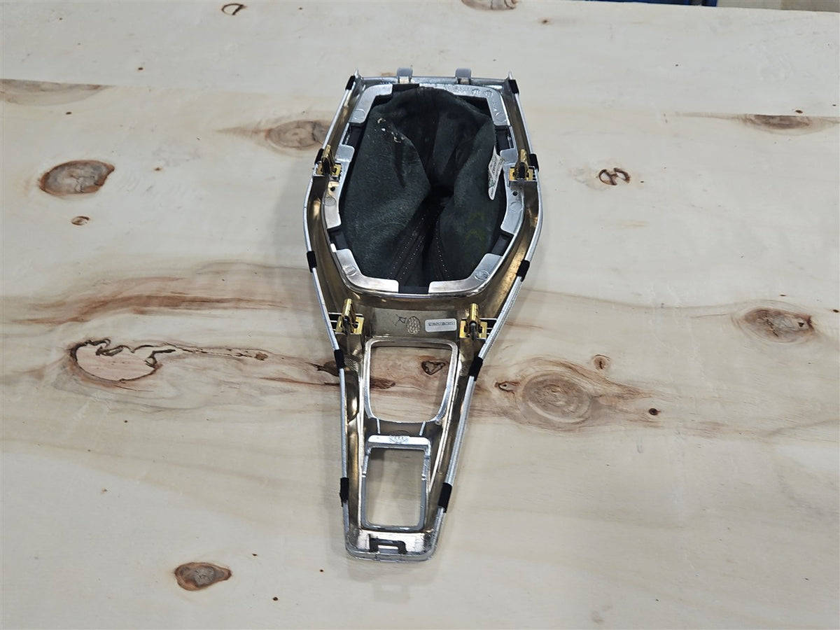 Used OEM 2016-2024 CAMARO SS MANUAL SHIFTER KNOB BOOT AND TRIM CENTER, actual item photo 11
