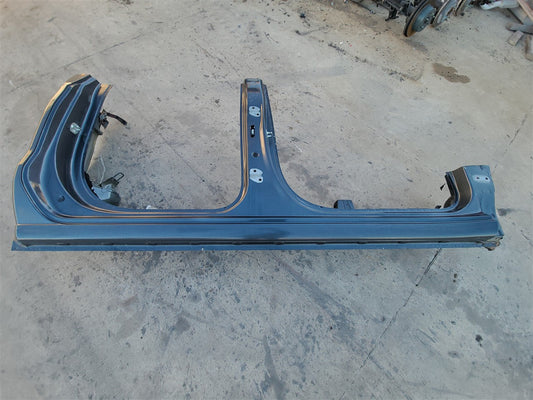 Used OEM 2019-2026 SIERRA SILVERADO 1500 ROCKER PANEL RH PASSENGER, actual item photo 1