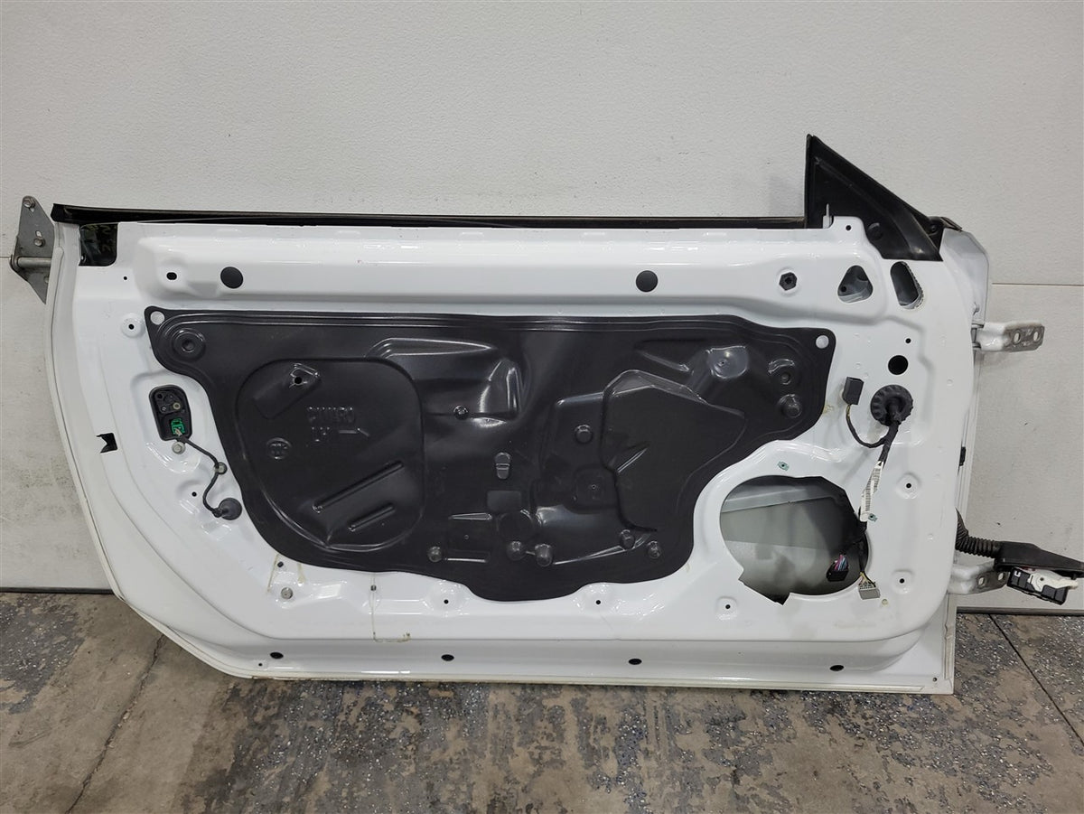 Used OEM 2016-2024 CAMARO FRONT DOOR DRIVER LH SUMMIT WHITE, actual item photo 11