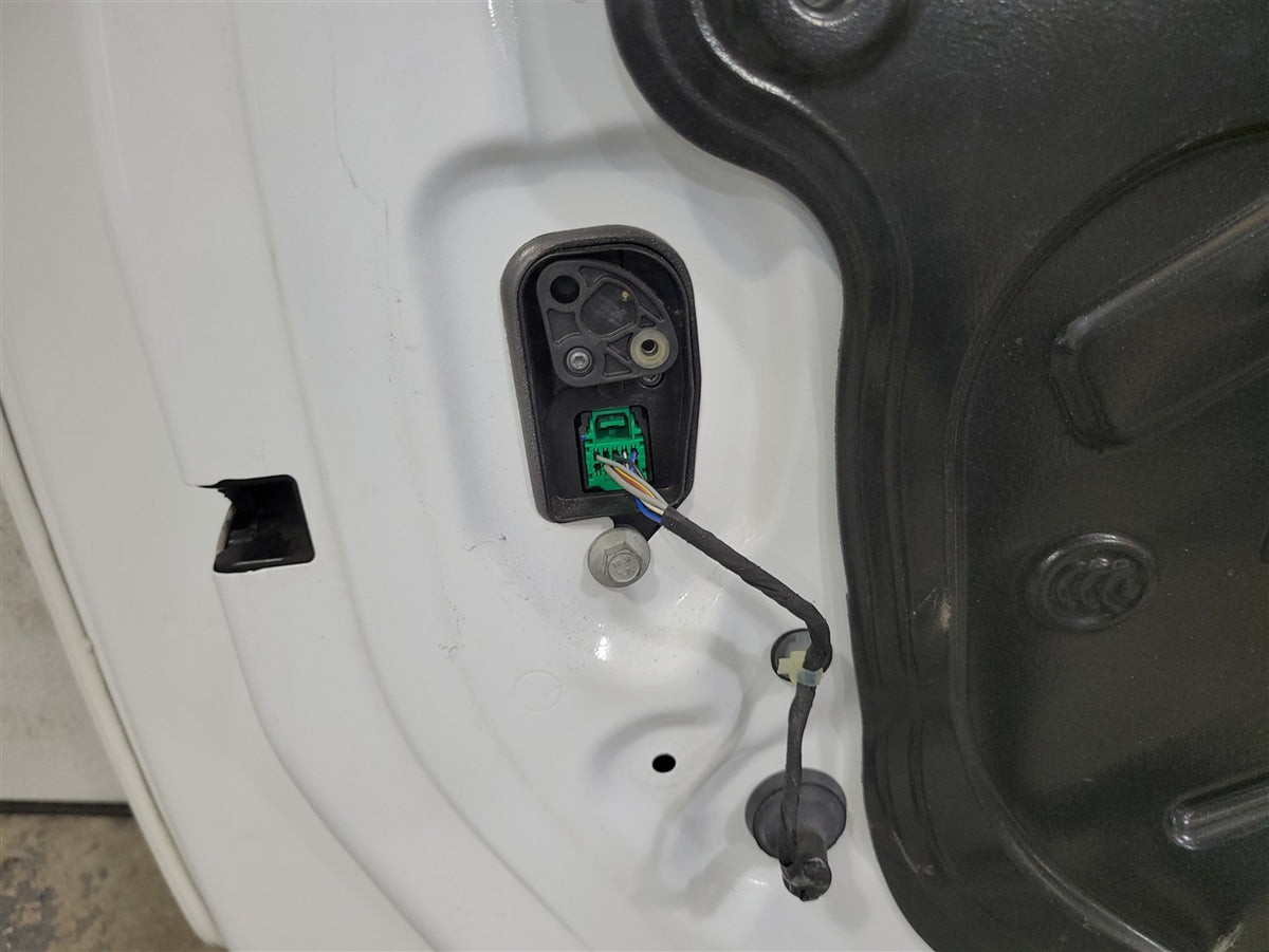 Used OEM 2016-2024 CAMARO FRONT DOOR DRIVER LH SUMMIT WHITE, actual item photo 22