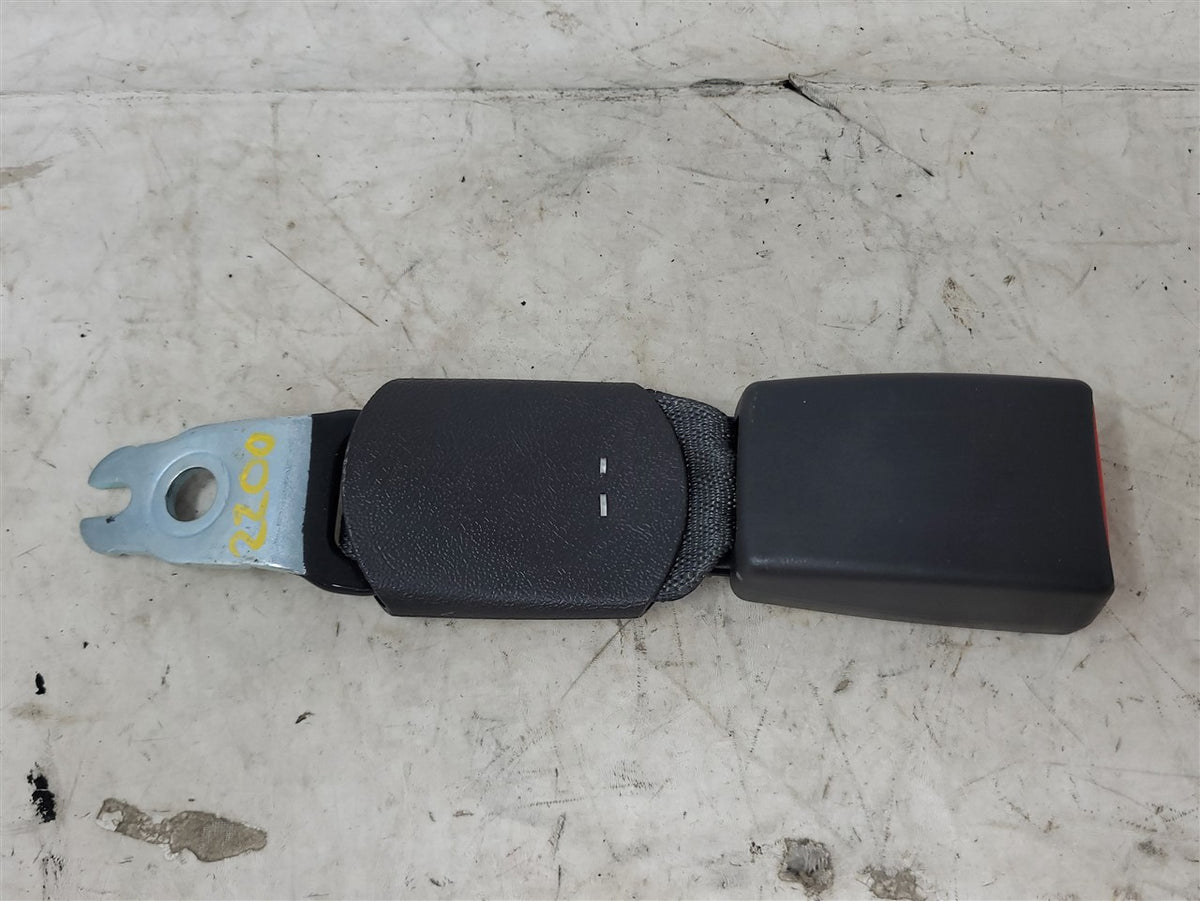 Used OEM 2016-2024 CAMARO REAR SEAT BELT BUCKLE DRIVER LH OR, actual item photo 1