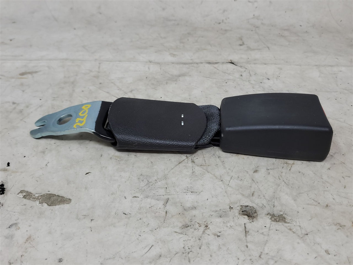 Used OEM 2016-2024 CAMARO REAR SEAT BELT BUCKLE DRIVER LH OR, actual item photo 2