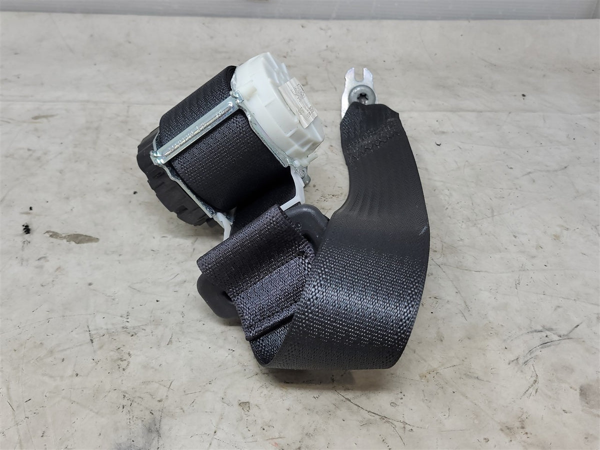 Used OEM 2016-2024 CAMARO REAR SEAT BELT RETRACTOR DRIVER LH COUPE, actual item photo 2