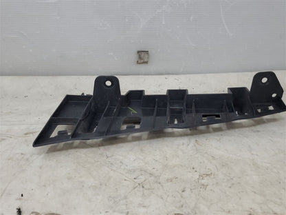 Used OEM 2016-2018 CAMARO TAIL LIGHT LAMP BRACKET DRIVER LH 84035465, actual item photo 3