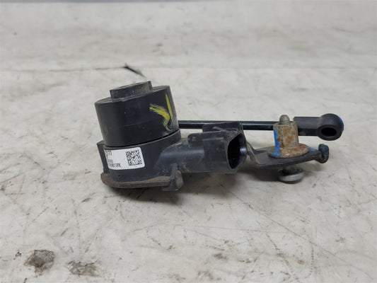 Used OEM 2016-2024 CAMARO REAR RIDE HEIGHT SENSOR PASSENGER RH, actual item photo 2