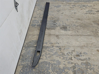 Used OEM 2019-2026 SILVERADO 1500 BED RAIL UPPER TRIM 6 6 BED MOLDING, actual item photo 3