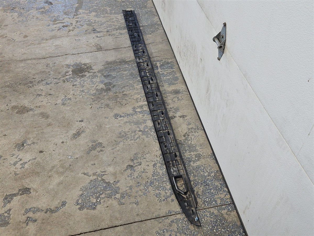 Used OEM 2019-2026 SILVERADO 1500 BED RAIL UPPER TRIM 6 6 BED MOLDING, actual item photo 13