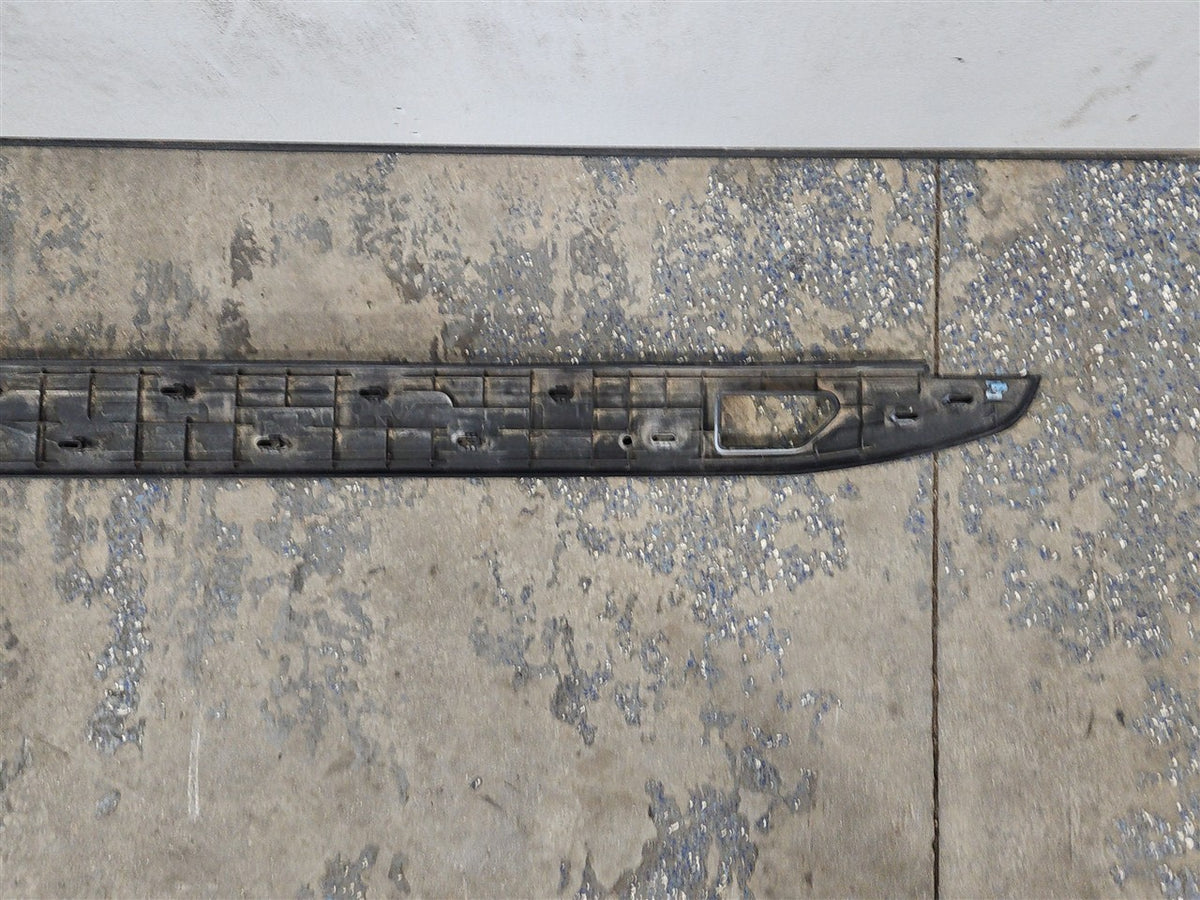 Used OEM 2019-2026 SILVERADO 1500 BED RAIL UPPER TRIM 6 6 BED MOLDING, actual item photo 14