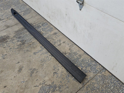 Used OEM 2019-2026 SILVERADO 1500 BED RAIL UPPER TRIM MOLDING, actual item photo 4