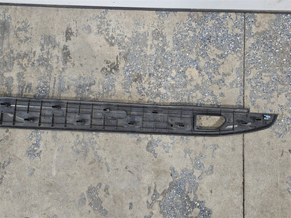 Used OEM 2019-2026 SILVERADO 1500 BED RAIL UPPER TRIM MOLDING, actual item photo 14