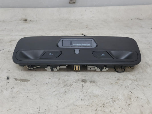 Used OEM 2016-2018 CAMARO ROOF CONSOLE WITH DOME LIGHT WITHOUT, actual item photo 2