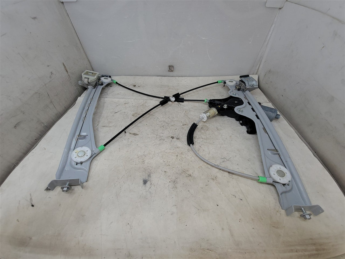Used OEM 2017-2024 CAMARO FRONT RH PASSENGER WINDOW REGULATOR MOTOR, actual item photo 15