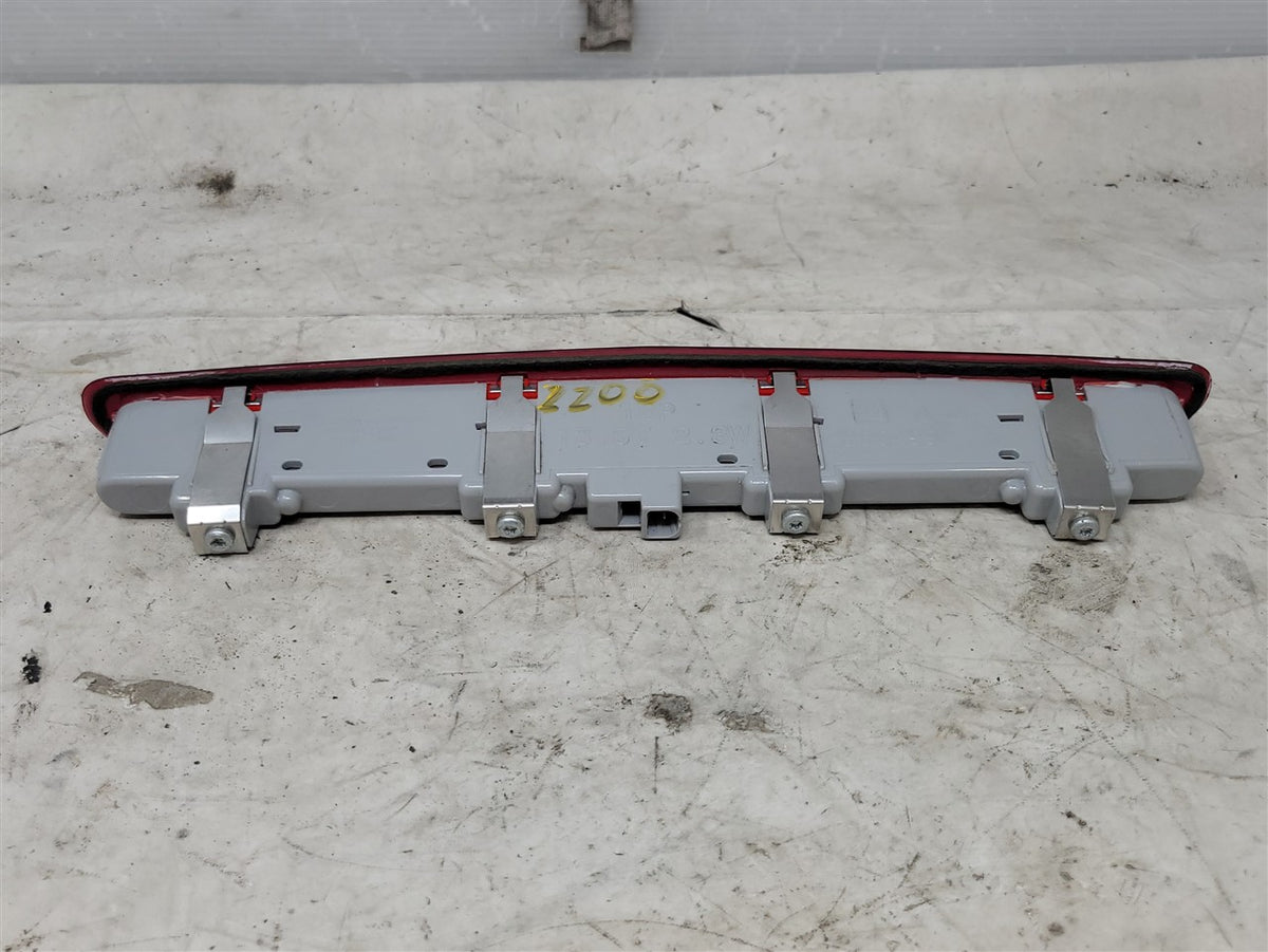Used OEM 2016-2024 CAMARO THIRD CENTER BRAKE LIGHT LAMP RED COUPE, actual item photo 5