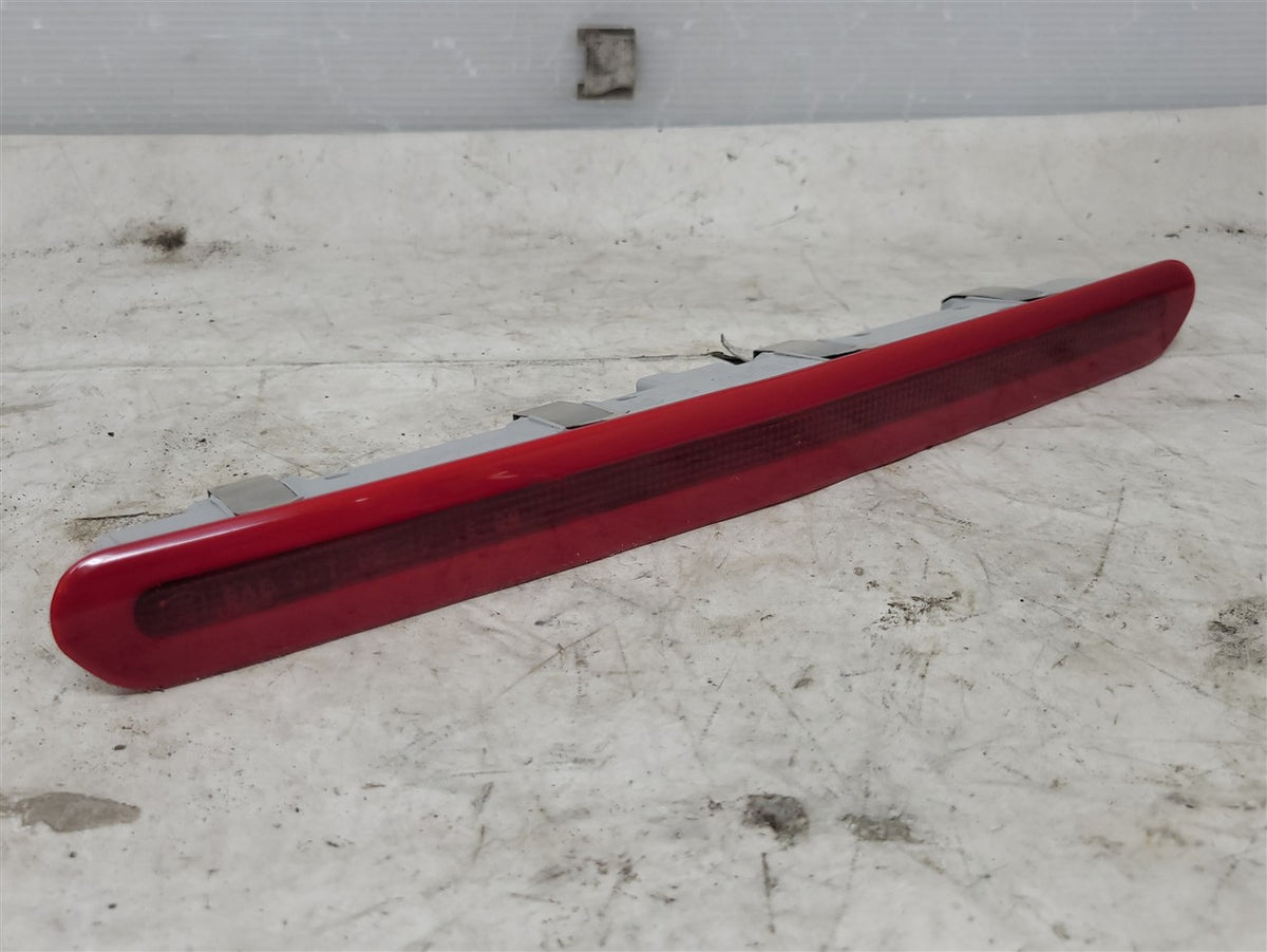 Used OEM 2016-2024 CAMARO THIRD CENTER BRAKE LIGHT LAMP RED COUPE, actual item photo 8
