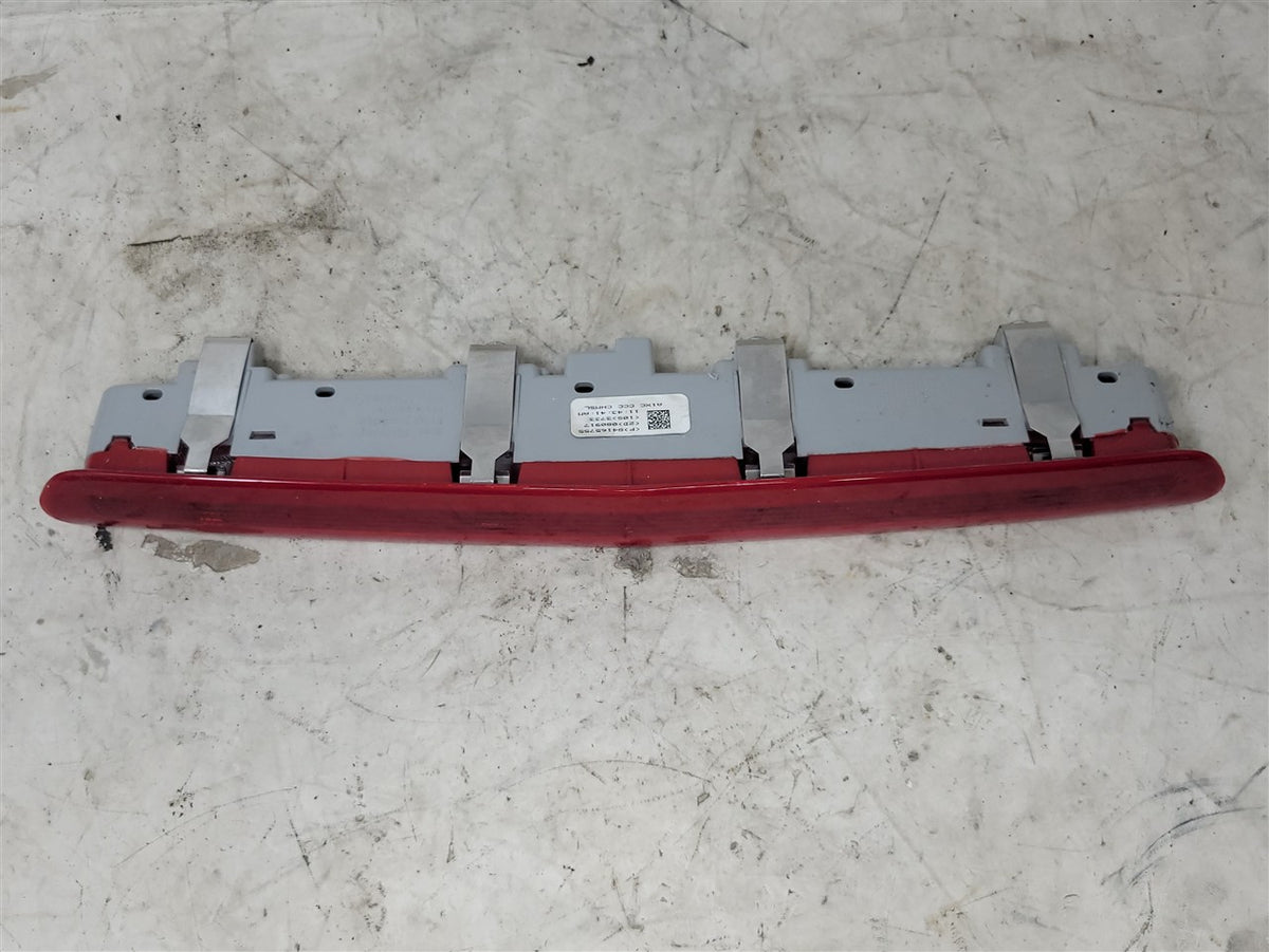 Used OEM 2016-2024 CAMARO THIRD CENTER BRAKE LIGHT LAMP RED COUPE, actual item photo 10