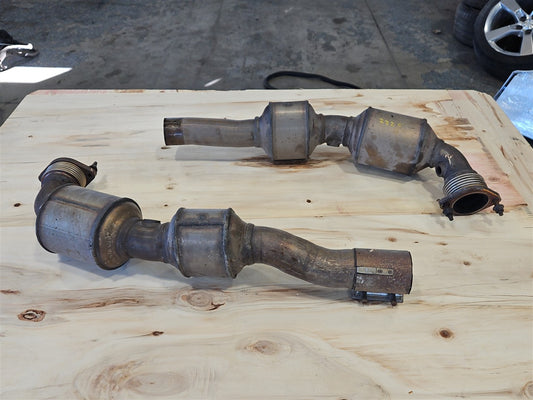 Used OEM 2010-2015 CAMARO SS 6 2L EXHAUST Y PIPE 26K MILES, actual item photo 1