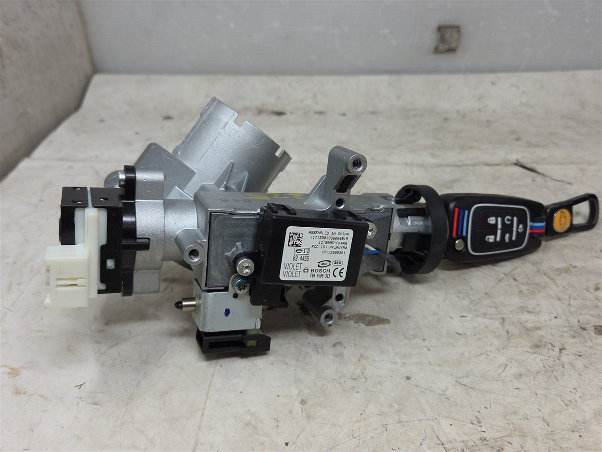 Used OEM 2010-2013 CAMARO IGNITION SWITCH LOCK HOUSING & MATCHING KEY, actual item photo 3