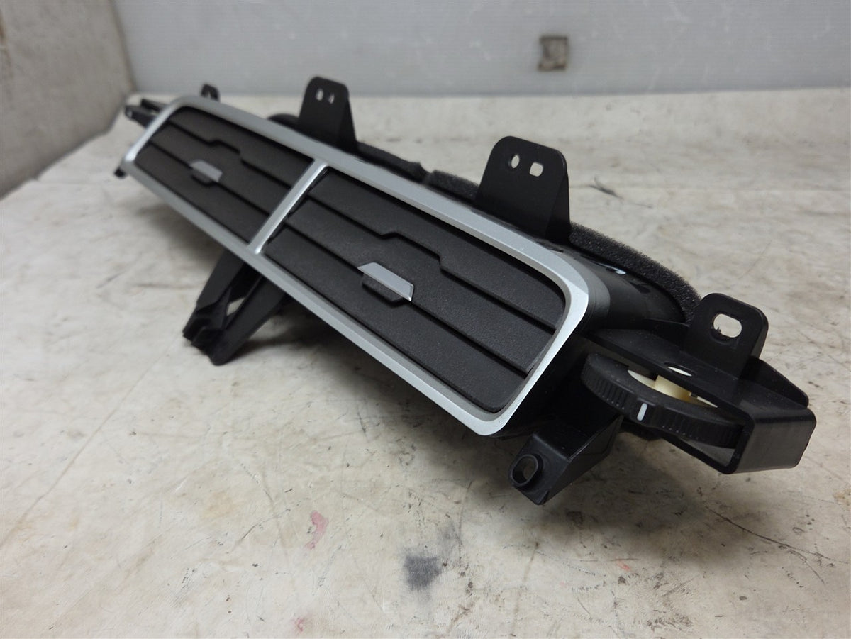 Used OEM 2010-2011 CAMARO CENTER DASH VENTS 92239557, actual item photo 3