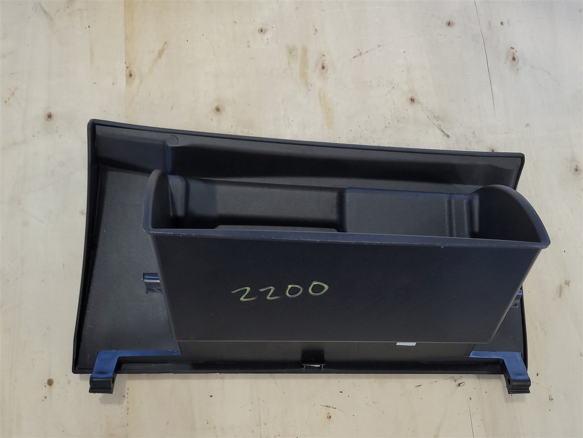 Used OEM 2016-2024 CAMARO GLOVE BOX WITH LATCH BLACK 84208163, actual item photo 8