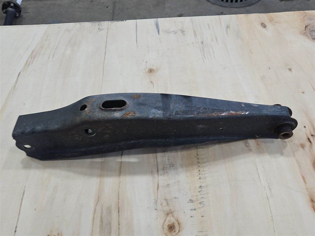 Used OEM 2010-2015 CAMARO REAR LOWER CONTROL ARM DRIVER LH OR, actual item photo 3
