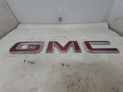 Used OEM 2019-2026 SIERRA 1500 GMC TAILGATE EMBLEM RED, actual item photo 2