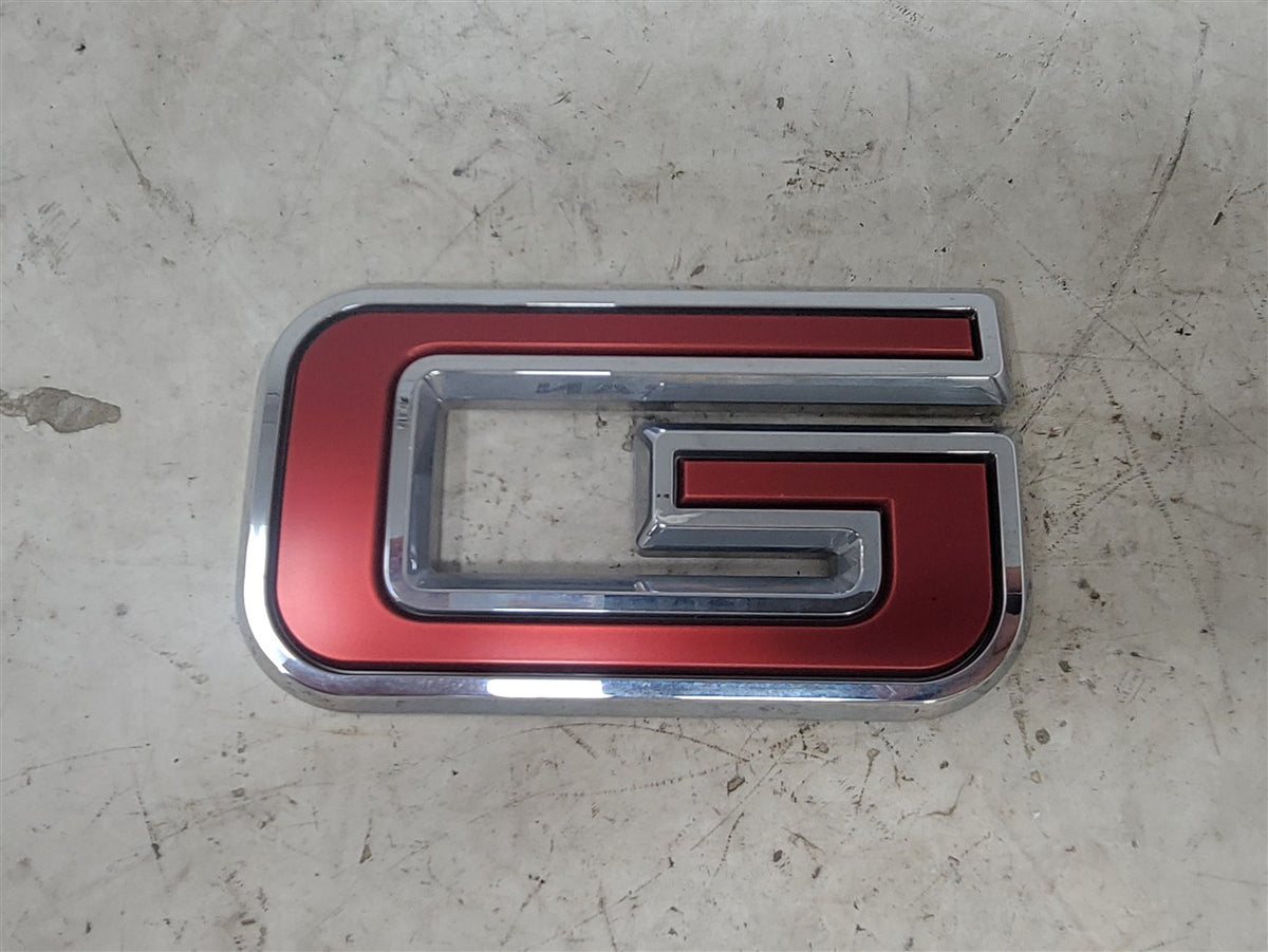 Used OEM 2019-2026 SIERRA 1500 GMC TAILGATE EMBLEM RED, actual item photo 5