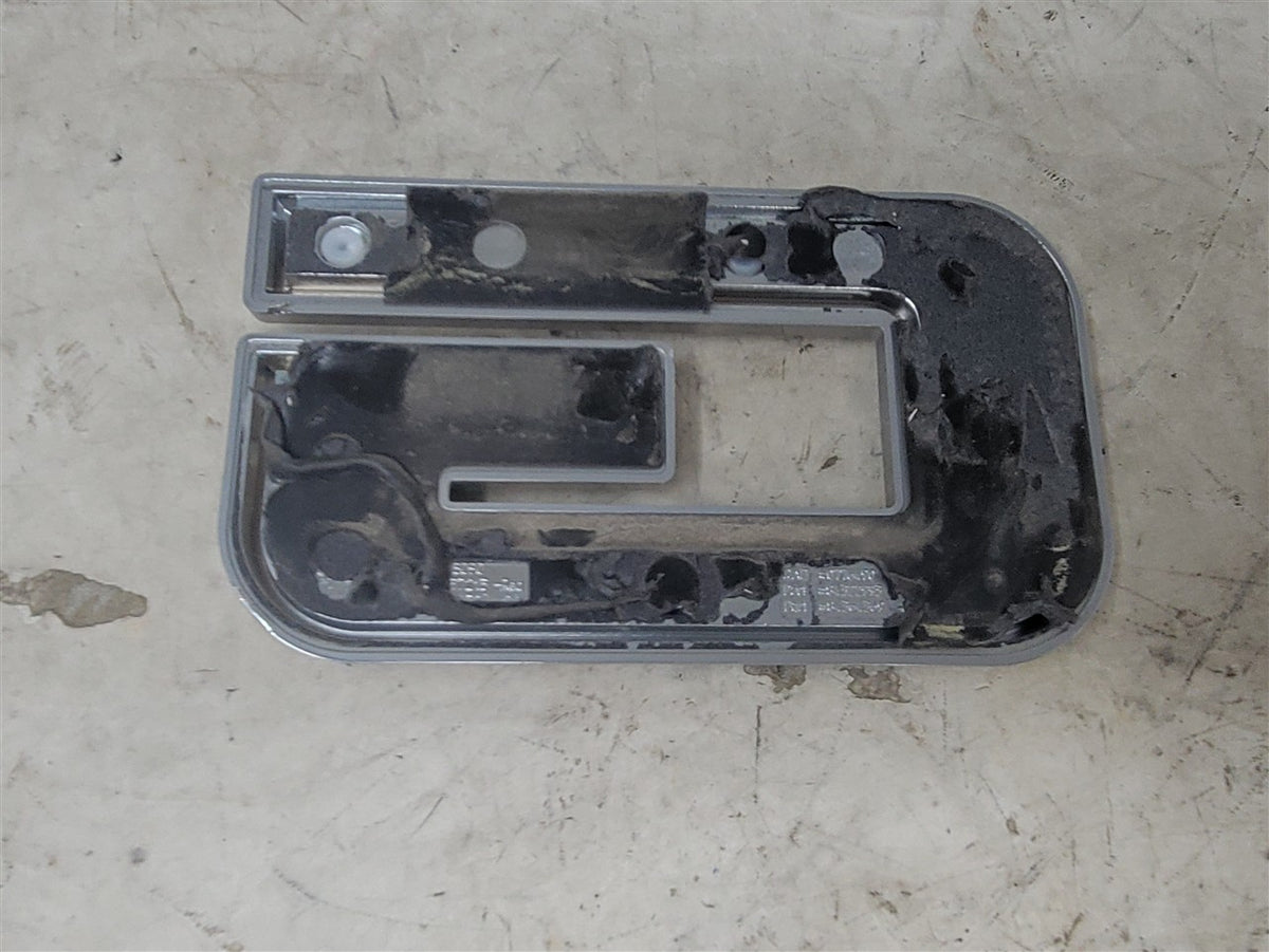 Used OEM 2019-2026 SIERRA 1500 GMC TAILGATE EMBLEM RED, actual item photo 9