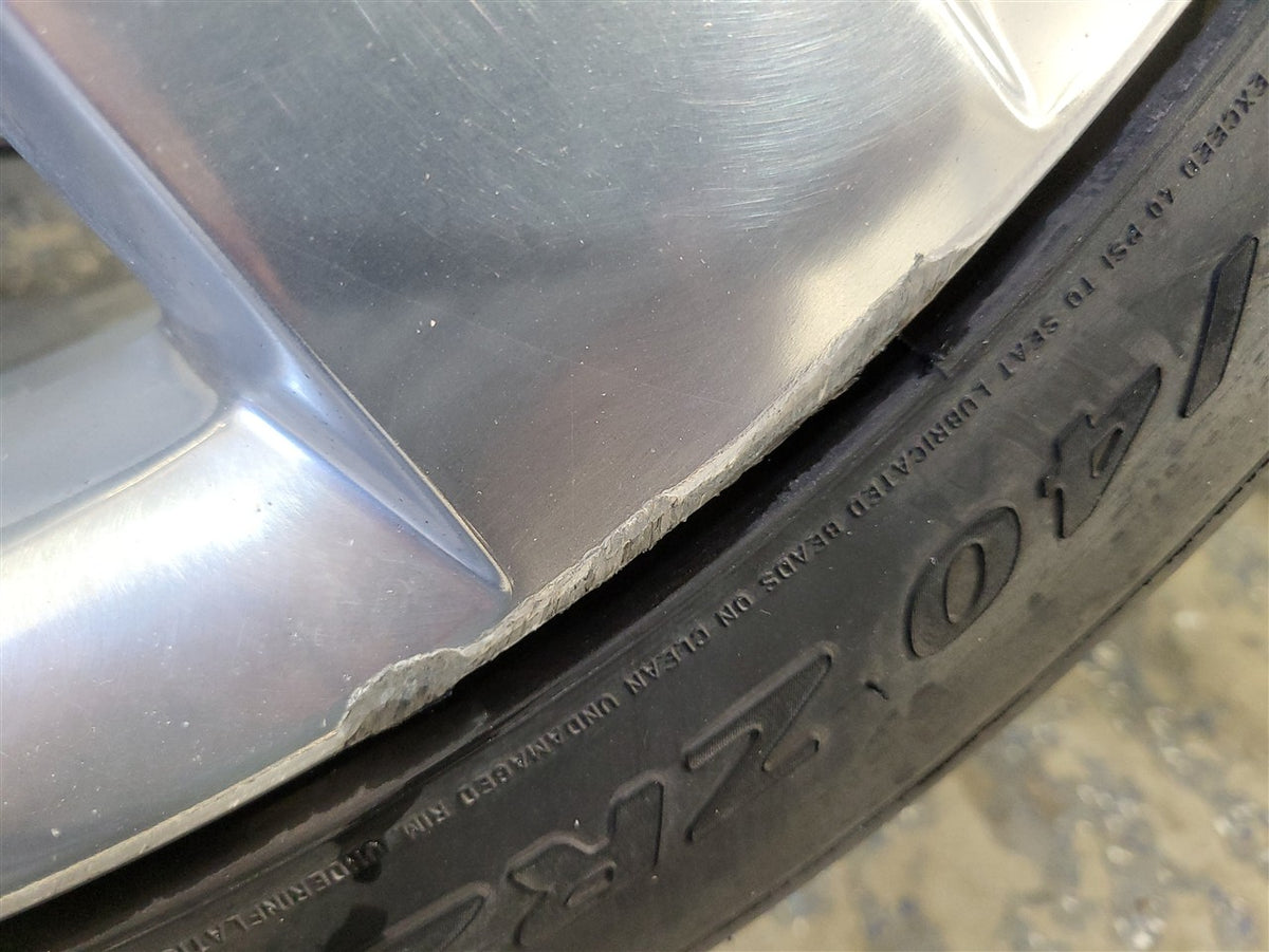 Used OEM 2010-2015 CAMARO SS 20 IN WHEELS AND PZERO TIRES SILVER 245/45R20 FRONT 275/40R20 REAR, actual item photo 6