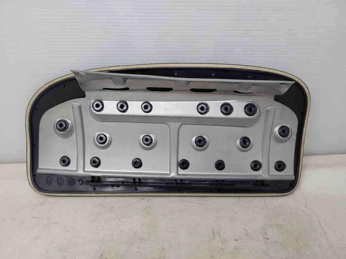 2006 GTO RH PASSENGER DASH COVER BLACK 356 - image 6