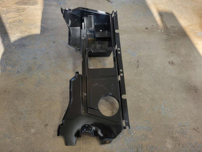 2019 POLUTV REAR LOWER CLOSE OFF PANEL SPLASH GU 361 - image 2