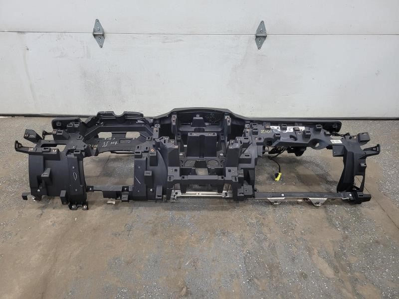 2015 YUKON BLACK DENALI DASH 36 - image 2