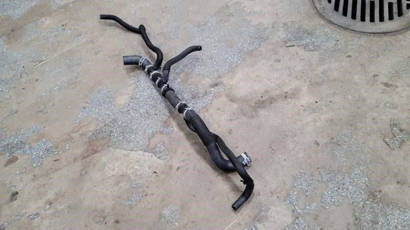 2016 CAMARO LOWER RADIATOR HOSES ONLY 380 - image 3