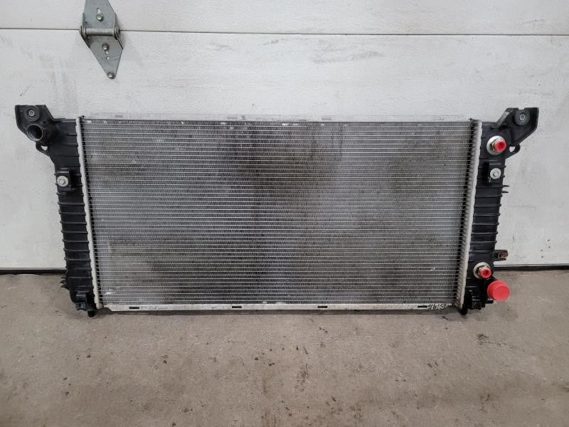 2017 SILVRDO15 RADIATOR, 6.2L W/O TOW PACKAGE 384 - image 1