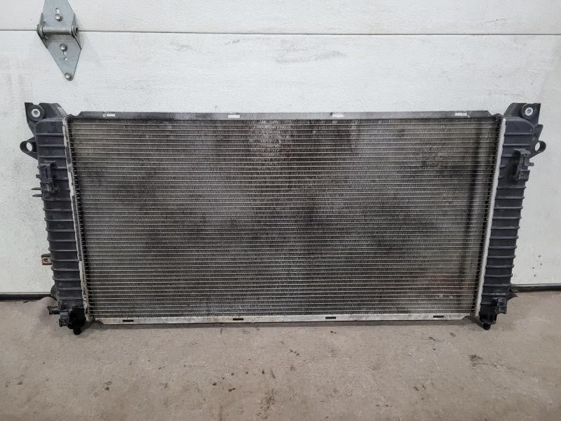 2017 SILVRDO15 RADIATOR, 6.2L W/O TOW PACKAGE 384 - image 4
