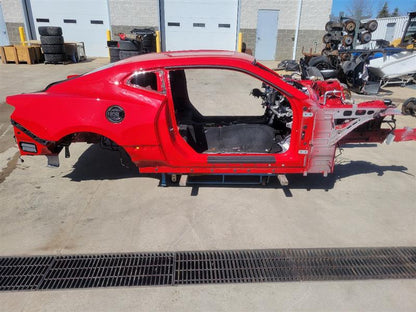 2020 CAMARO BARE REAR CLIP/SHELL RED 397 - image 4