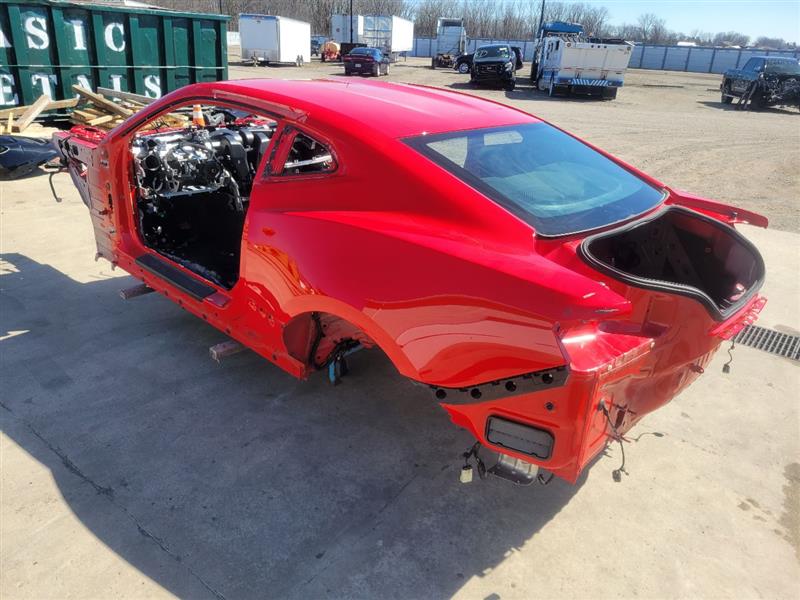 2020 CAMARO BARE REAR CLIP/SHELL RED 397 - image 8