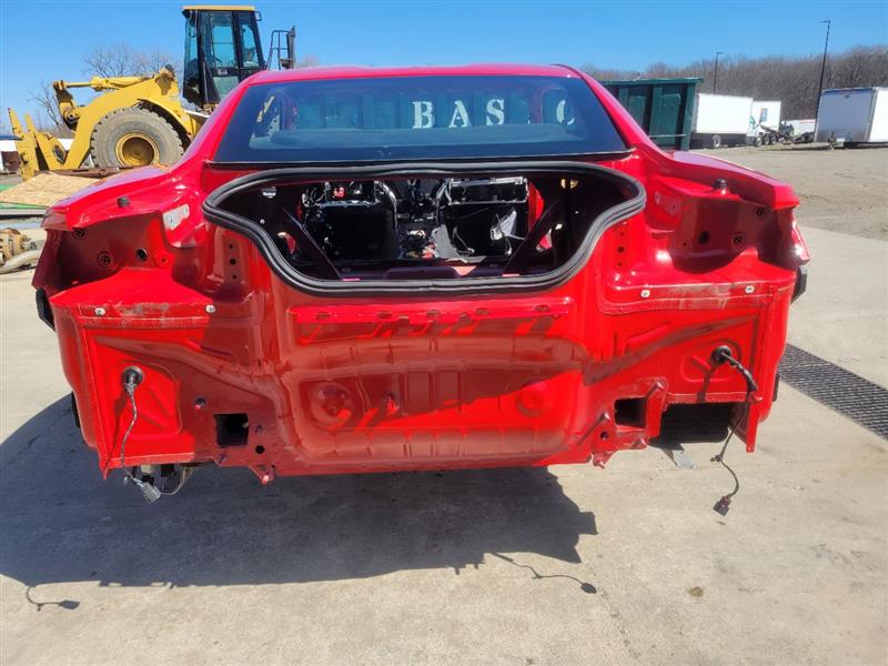 2020 CAMARO BARE REAR CLIP/SHELL RED 397 - image 10