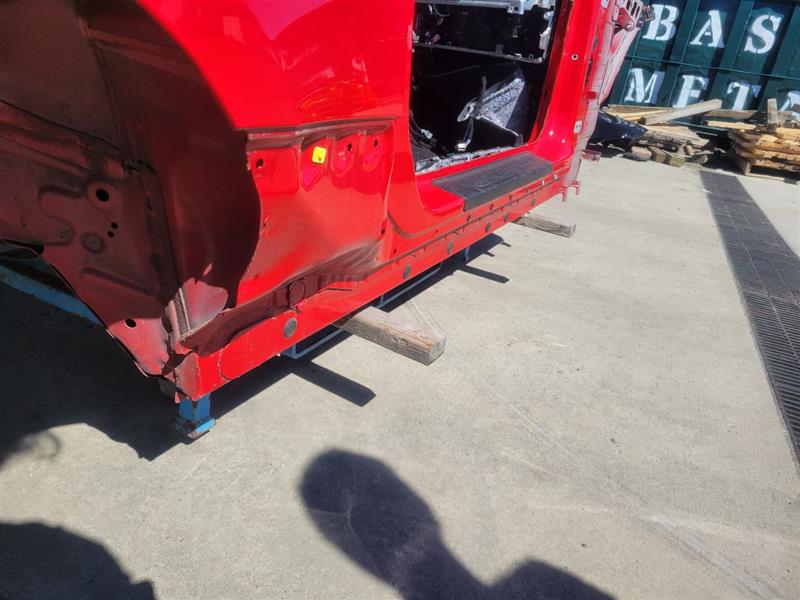 2020 CAMARO BARE REAR CLIP/SHELL RED 397 - image 18