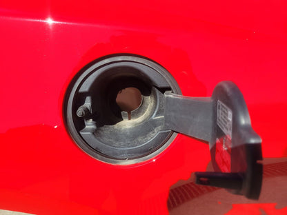 2020 CAMARO BARE REAR CLIP/SHELL RED 397 - image 2
