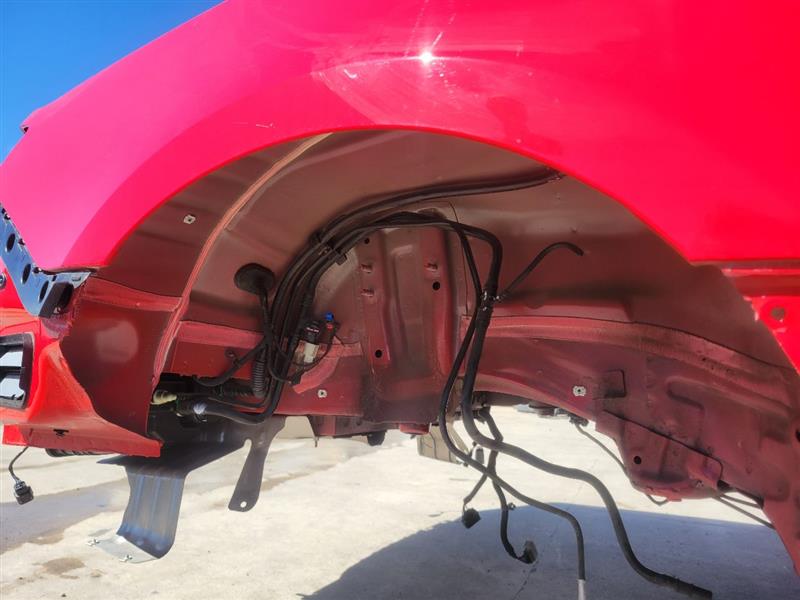 2020 CAMARO BARE REAR CLIP/SHELL RED 397 - image 3