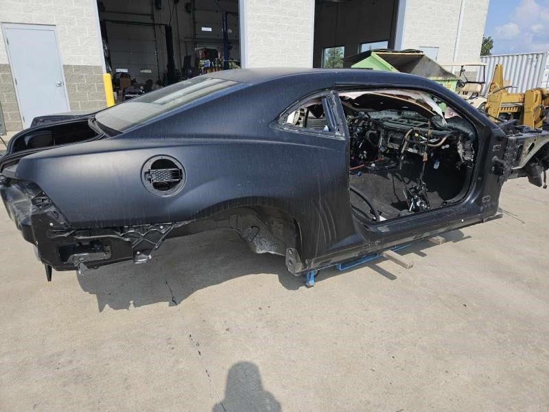 2010 CAMARO BARE SHELL COUPE MATTE BLACK 401 - image 7