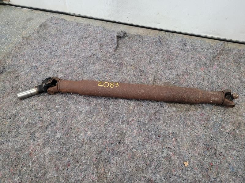 2009 YUKON 4WD DRIVESHAFT, 134K 446 - image 1
