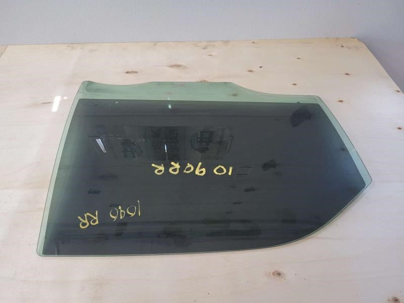 2005 CTS RH PASSENGER REAR DOOR GLASS 450 - image 3