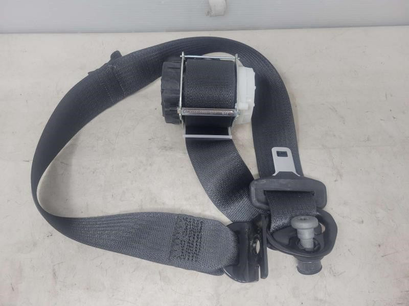2020 SIERRA150 RH PASSENGER REAR CREW CAB SEAT BELT 466 - image 1
