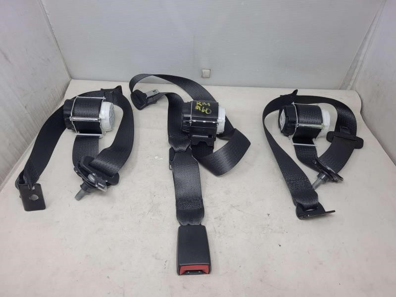 2021 SIERRA150 SECOND ROW SEAT BELT RETRACTORS LH R 469 - image 1