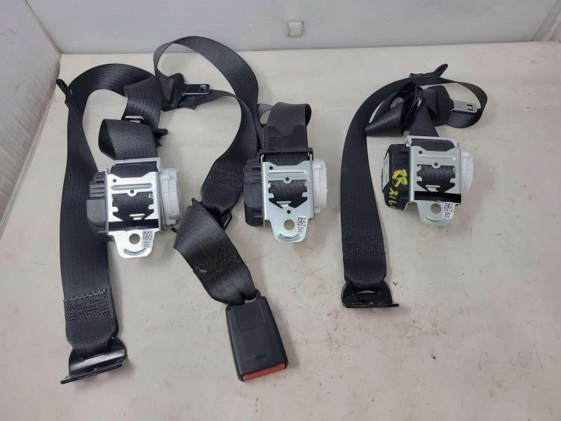 2021 SIERRA150 SECOND ROW SEAT BELT RETRACTORS LH R 469 - image 7