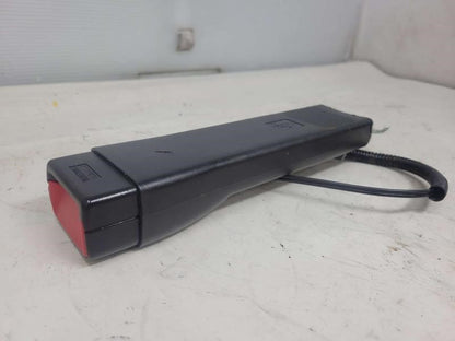 2010 YUKONXL15 LH DRIVER REAR SEAT BELT BUCKLE BLAC 475 - image 6