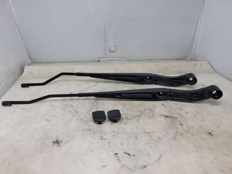 2019 ESCALAESV FRONT WINDSHIELD WIPER ARMS PAIR LH 605 - image 3