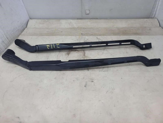 2018 SILVRDO15 WIPER ARMS, PAIR 609 - image 1
